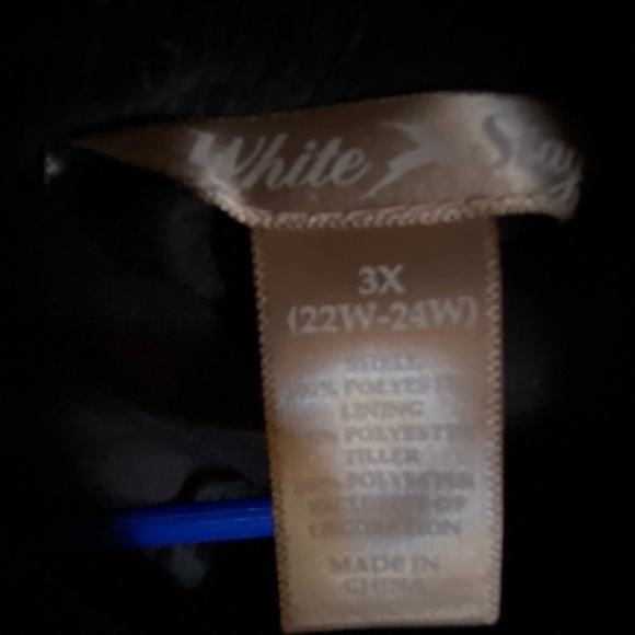 NWOT Women’s Plus Size Quilted Jacket (3XL; color: black) - Picture 6 of 7